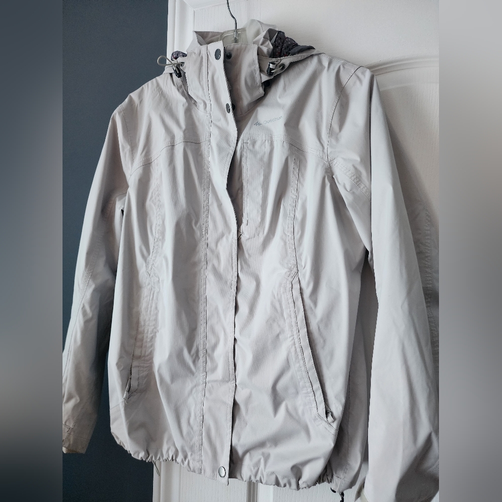 Quechua Light-grey Outdoor Jacket